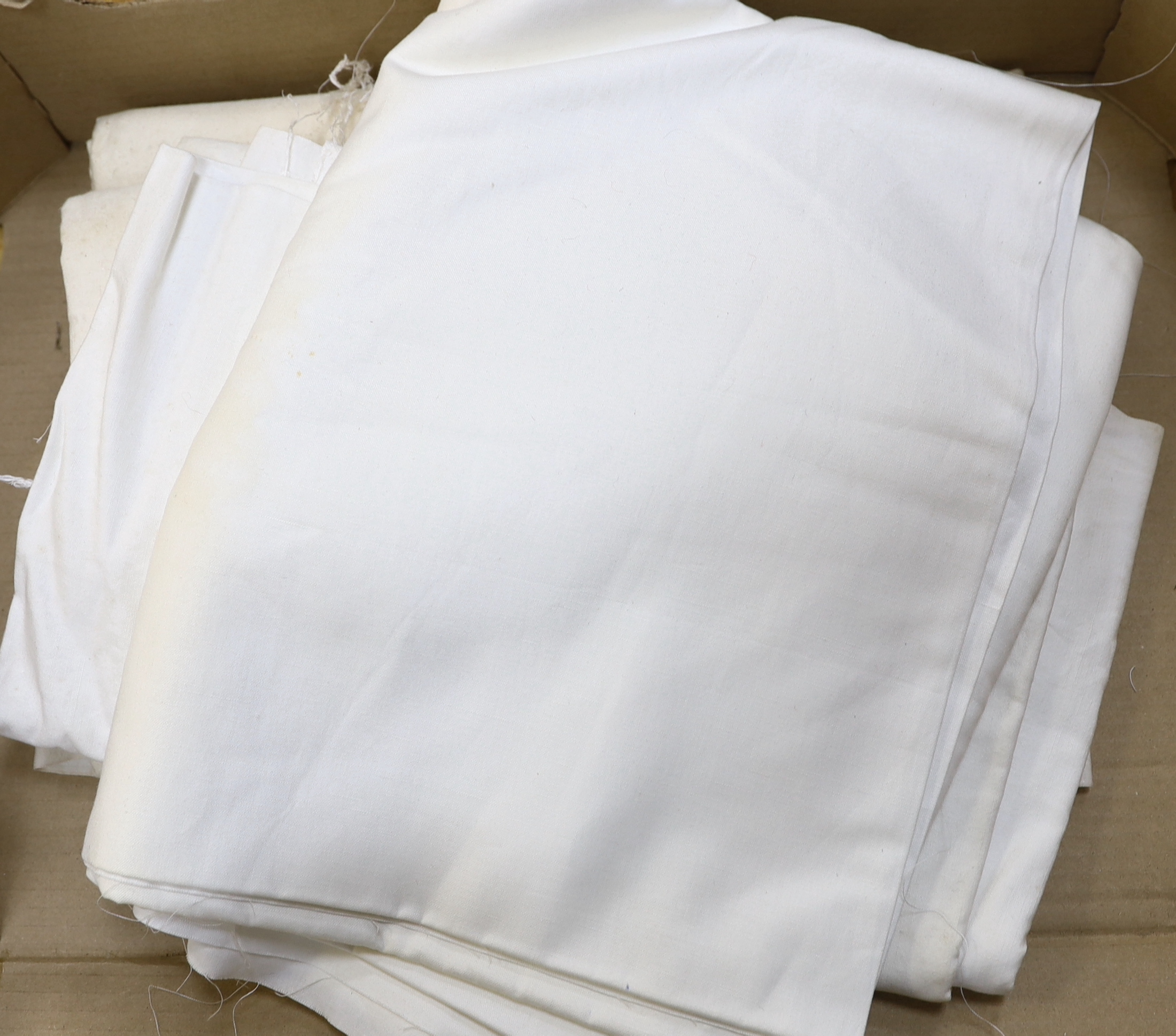 Various lengths of French linen sheeting